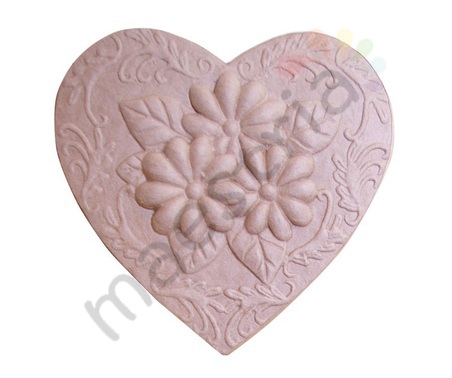 Заготовка из папье-маше Коробка сердце с объемными цветами, 17,6*16*6 см